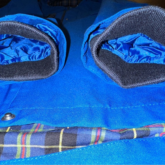 Pendleton Blue Raincoat with Plaid Lining (Adult Size-LG) - Picture 12 of 16
